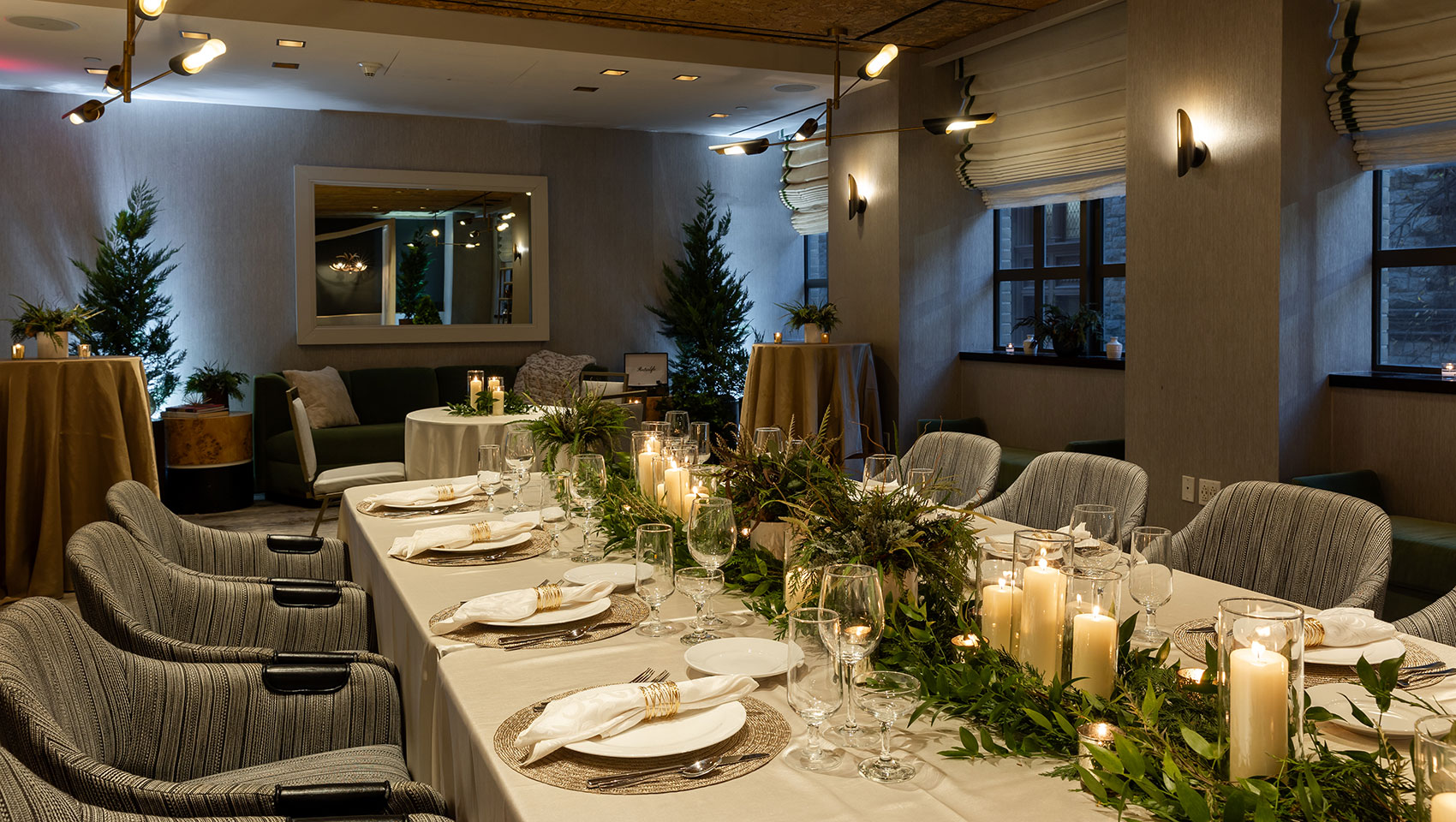 Winter Chalet dining set-up